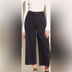 Vince High Waist Crop Wide Leg Navy Side Zip Quiet Luxury Career Coastal Size 0